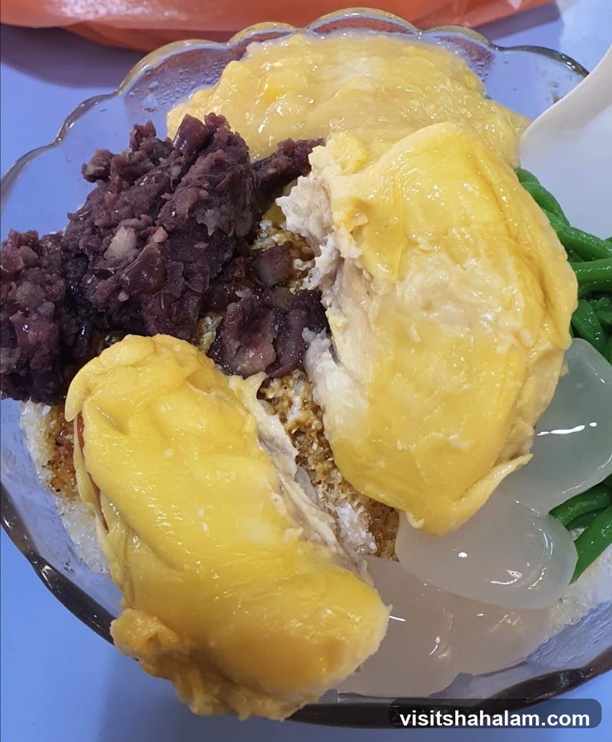 Durian dessert with red beans and cendol