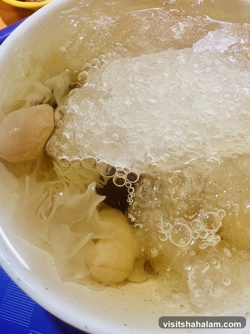 Dessert with Ice and Fruit