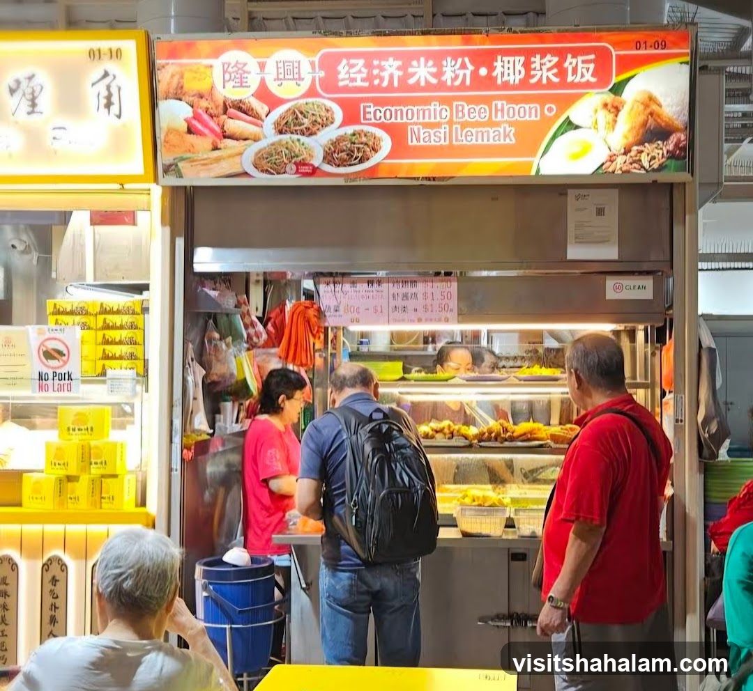 Long Xing Economic Bee Hoon • Nasi Lemak