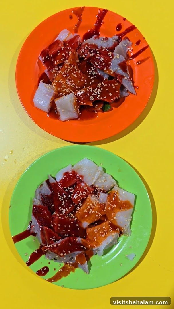 Chee Cheong Fun with Sauce