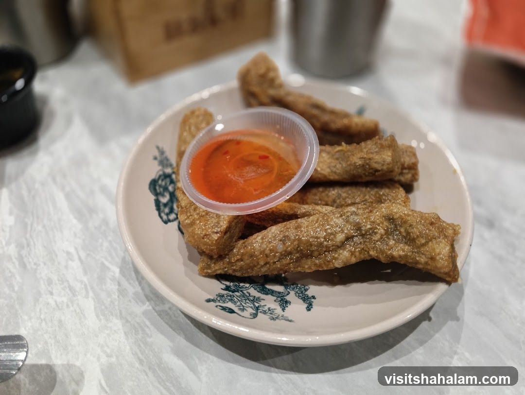 Fried Fish Cakes with Chili Sauce