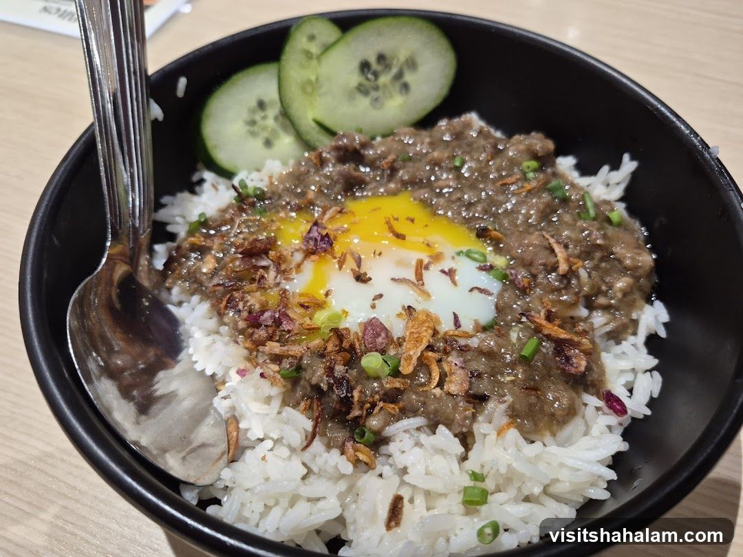 Minced Meat Rice Bowl