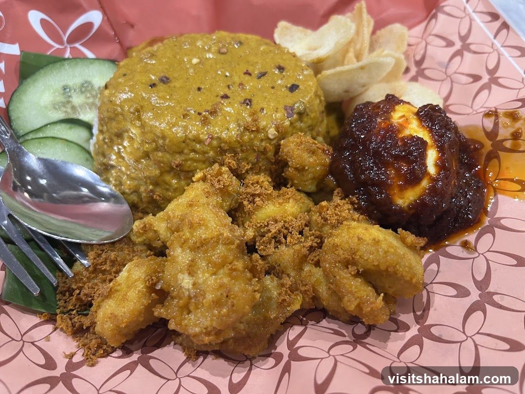 Fried Chicken with Rice and Egg