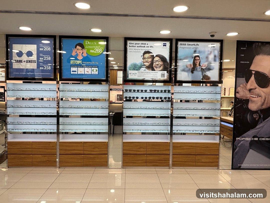 Eyewear Store Display