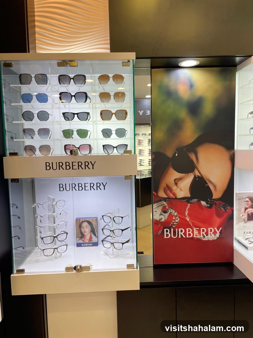 Burberry Eyewear Display