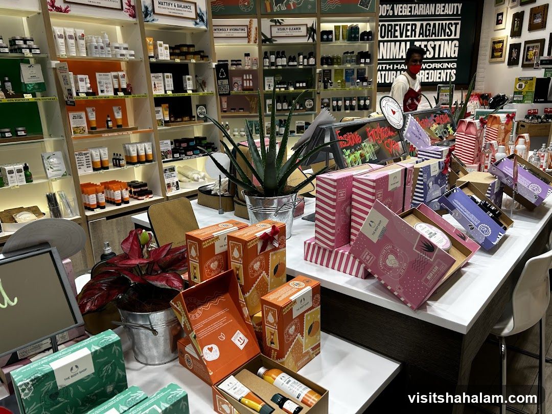 The Body Shop Interior