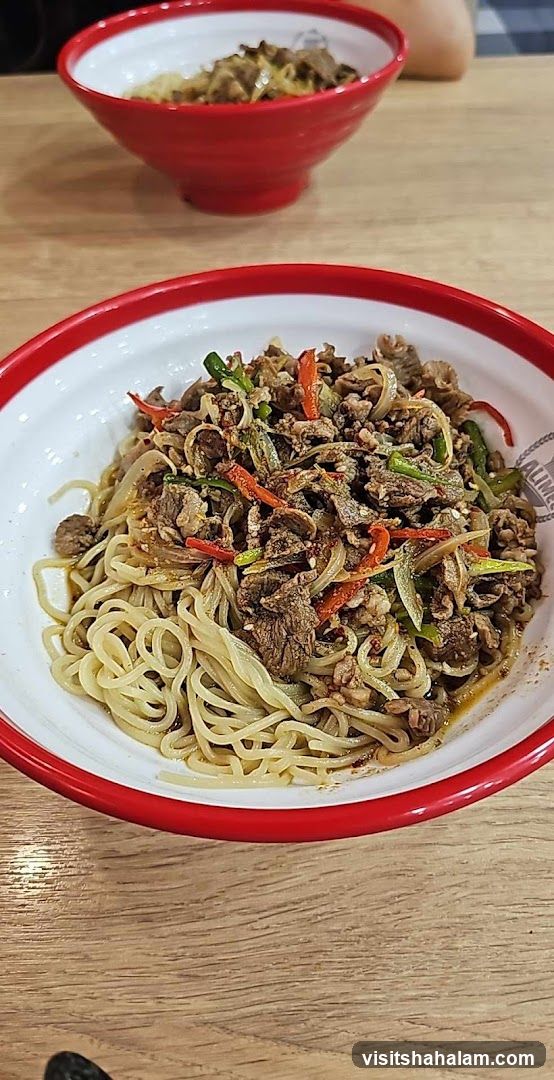 Noodles with Beef and Vegetables