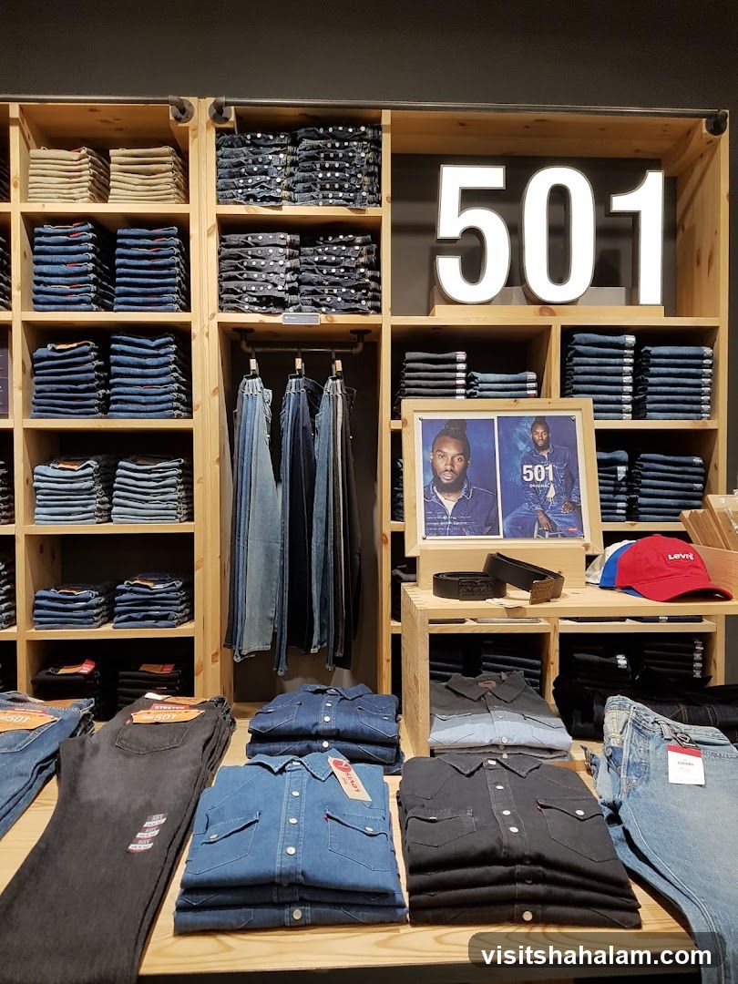 Levi's 501 Display
