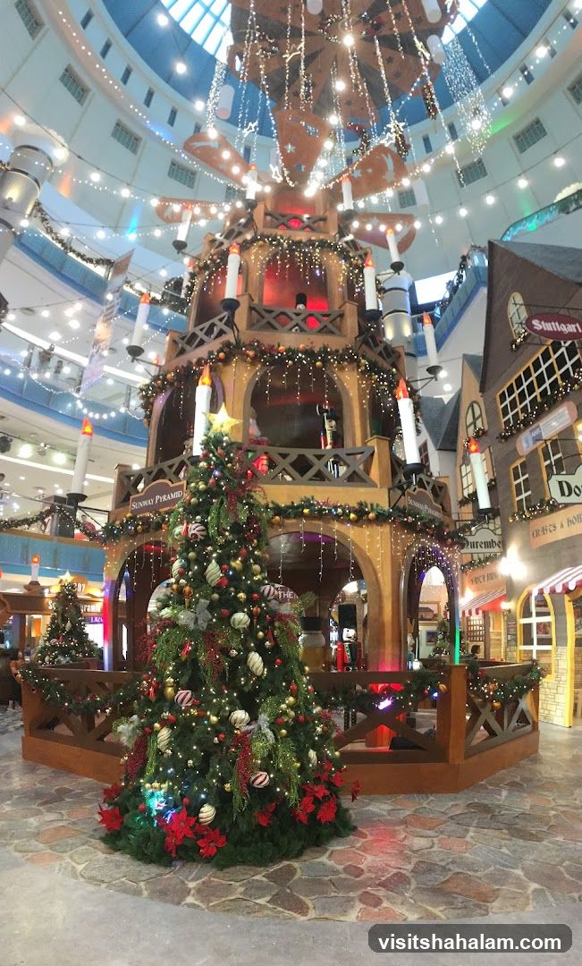 Christmas Tree and Festive Decorations