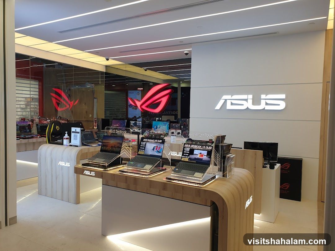 ASUS Store Interior