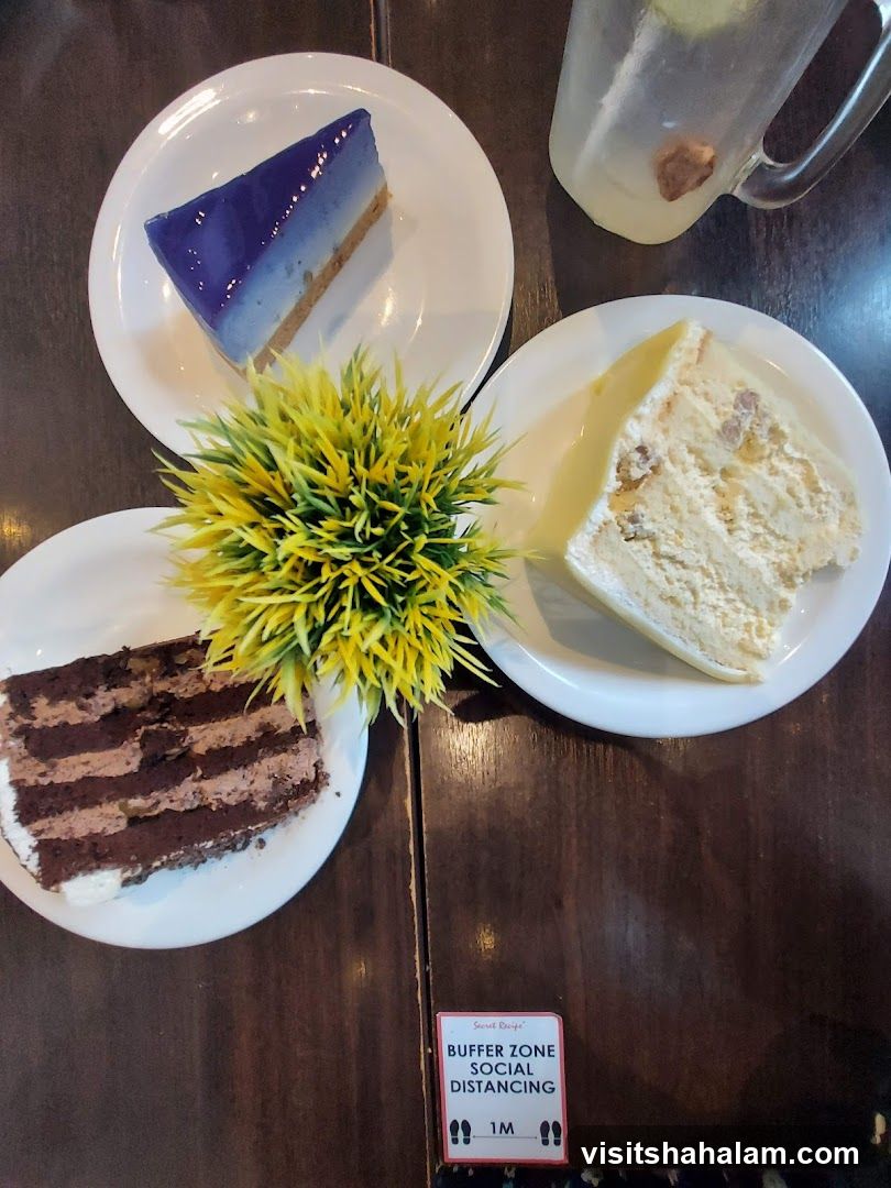 Cakes and Drink