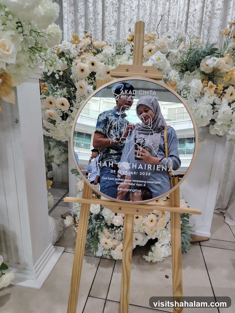 Wedding Mirror Display