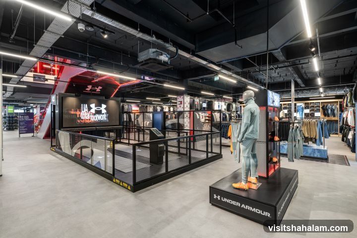 Under Armour Store Interior