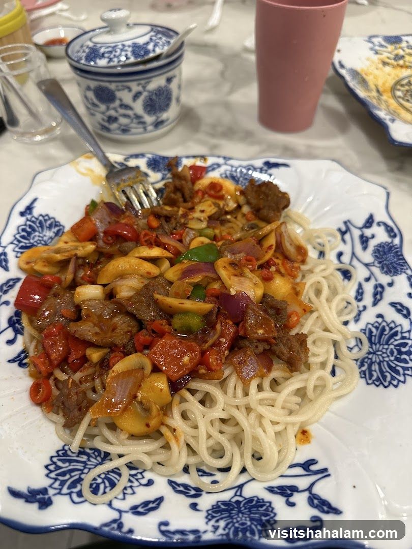 Noodles with Stir-Fried Toppings