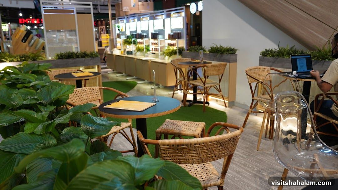 Cafe Seating Area