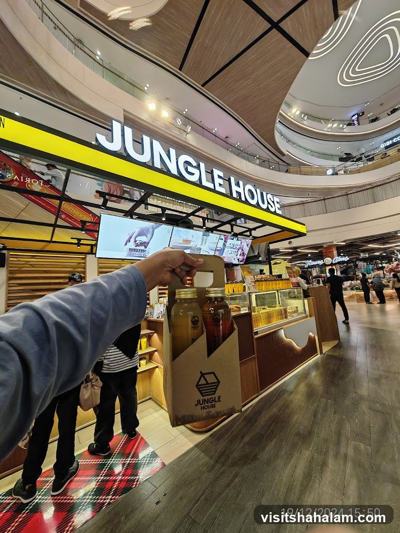 Jungle House