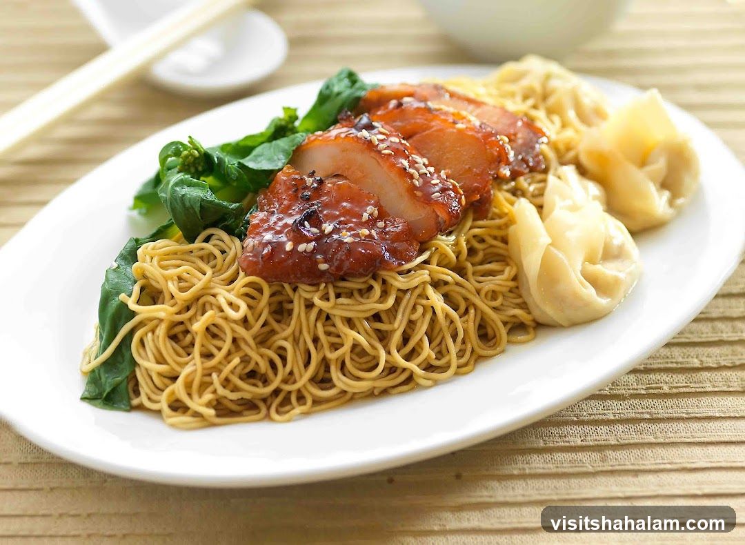 Noodles with Char Siu and Wontons