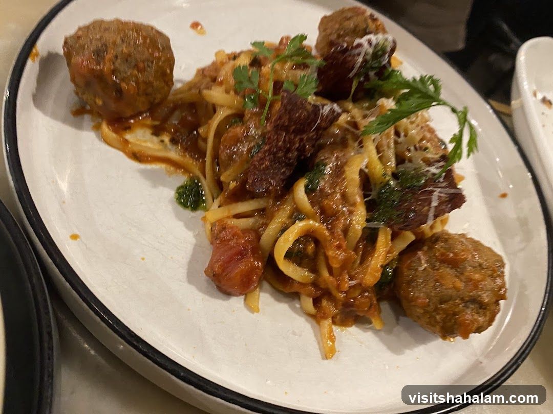 Meatballs with Pasta