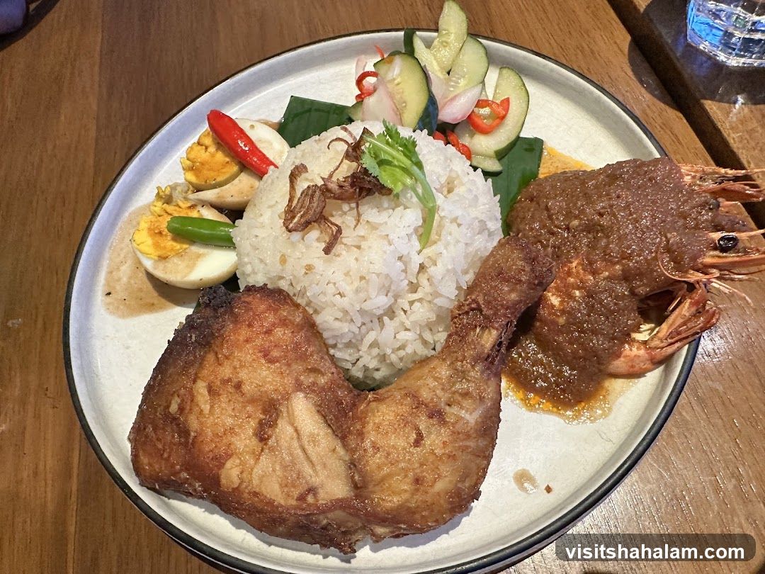 Nasi Lemak with Fried Chicken and Prawn