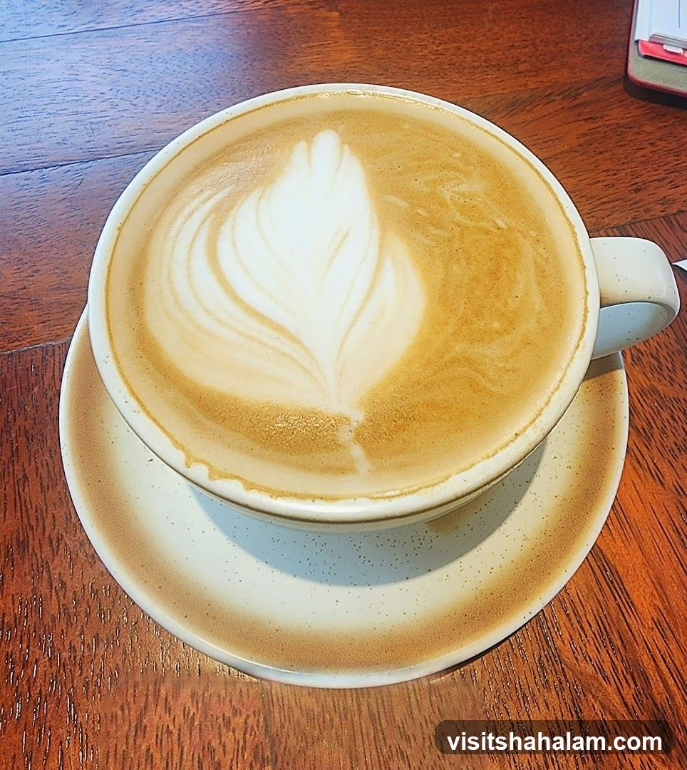 Latte with latte art