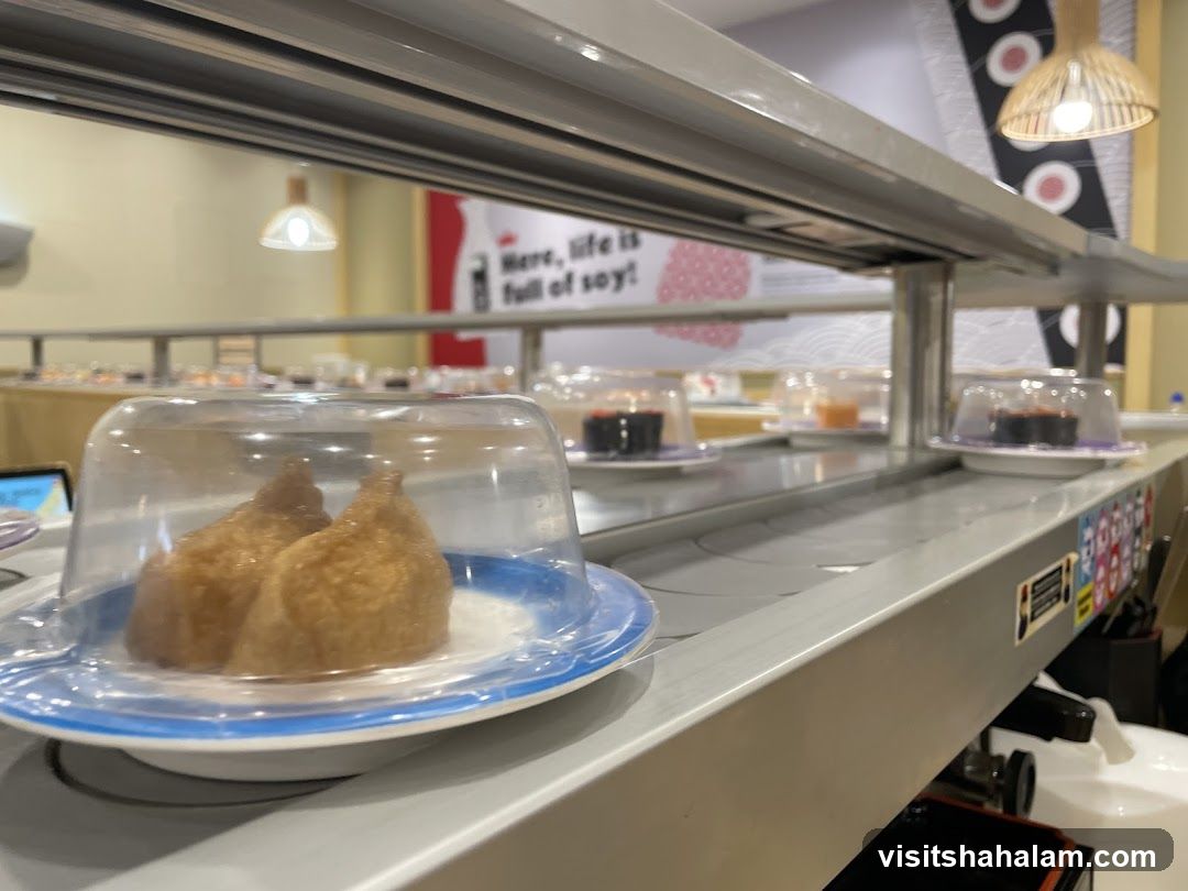 Conveyor Belt Sushi