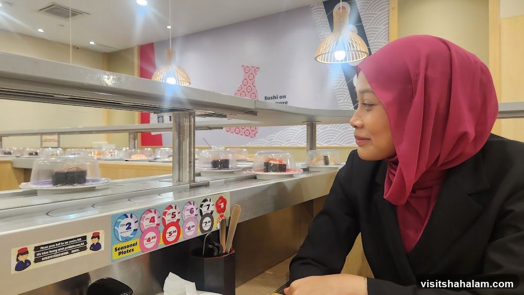 Conveyor Belt Sushi Restaurant