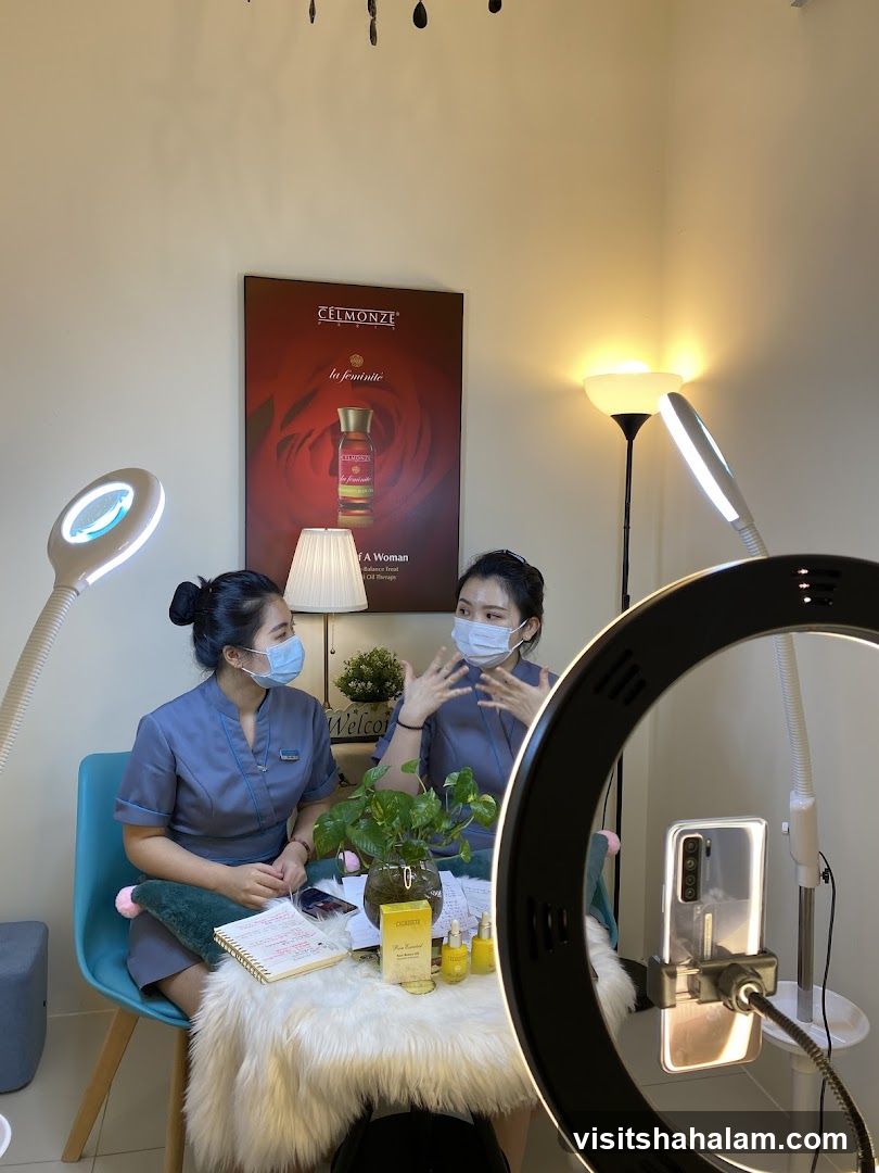 Two women discussing skincare products