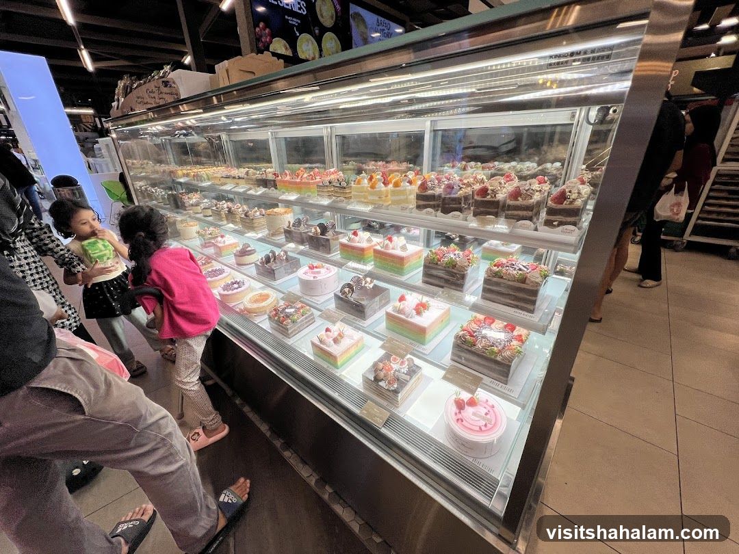 Dessert Display Case