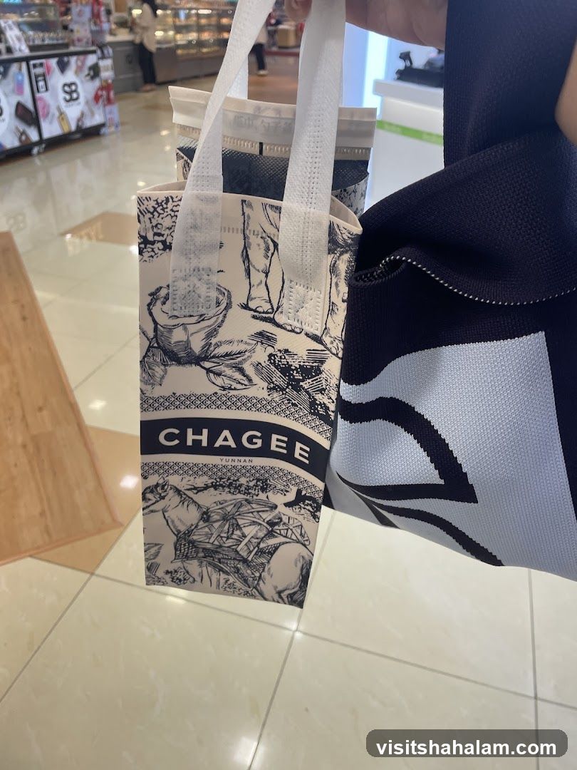 CHAGEE branded bag