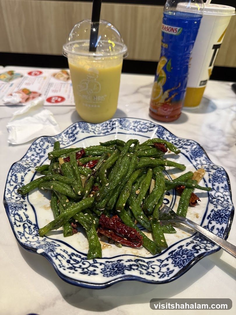 Stir-fried Green Beans with Dried Chilies