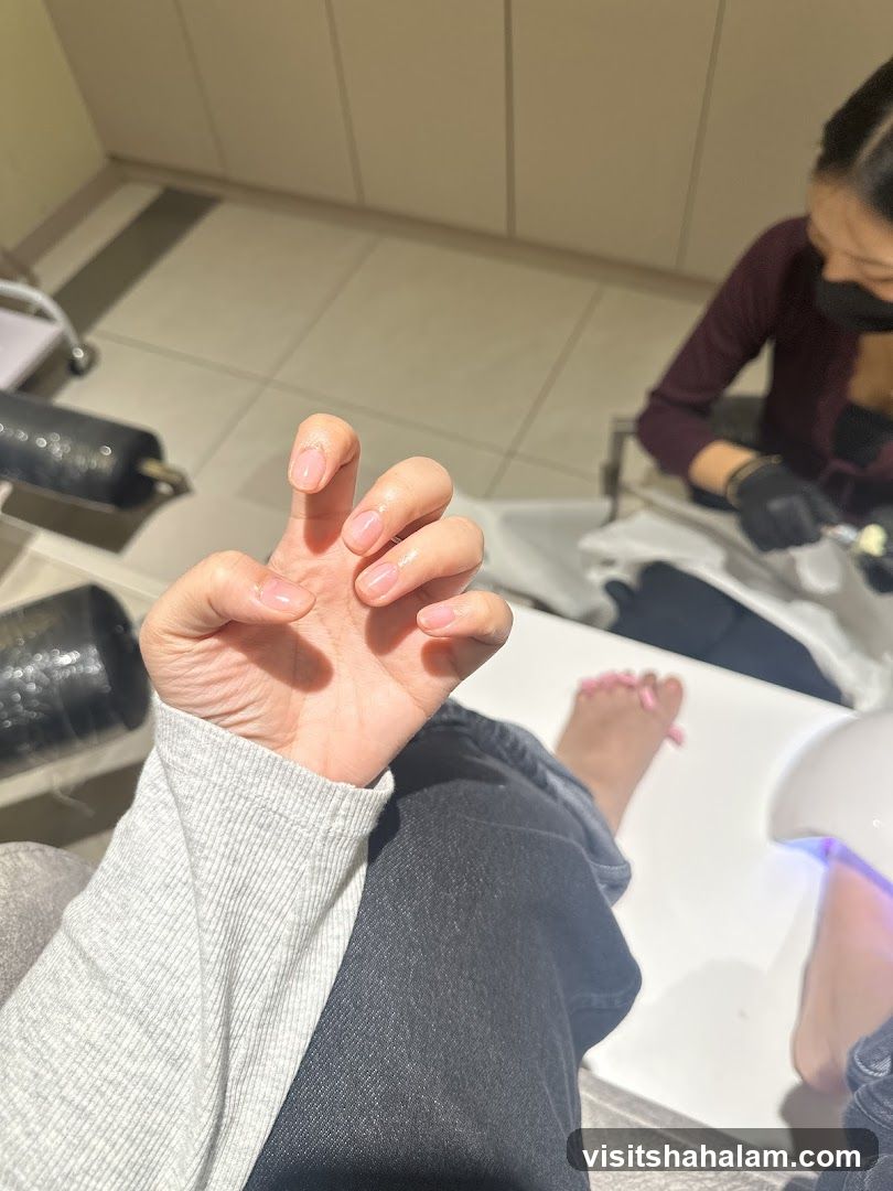 Nail Salon Service
