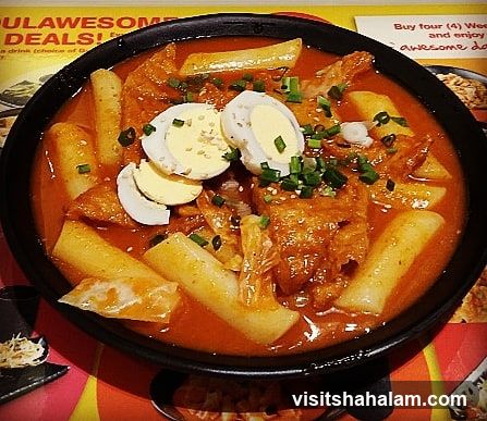 Tteokbokki with Eggs