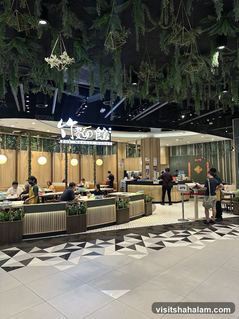 Zok Noodle House Interior