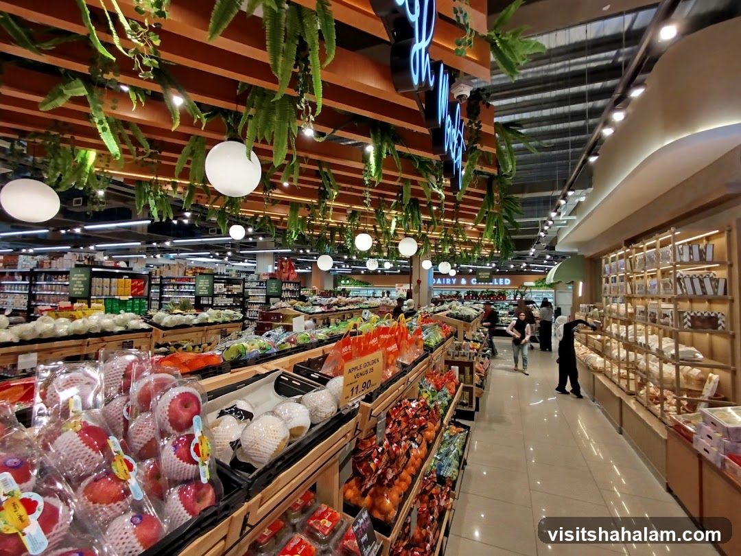 Supermarket Produce Aisle