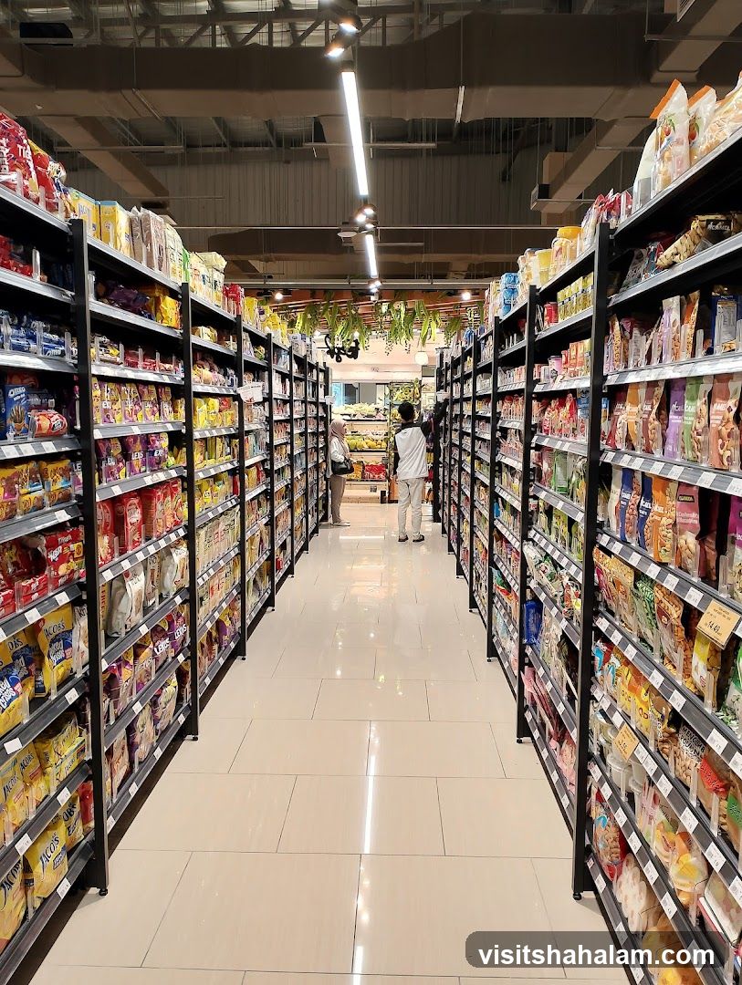 Supermarket Aisle
