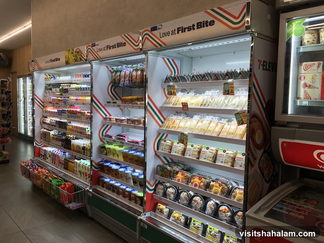 7-Eleven Refrigerated Display