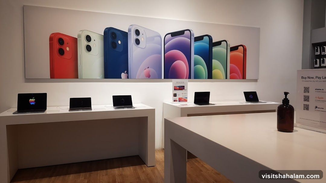 Apple Store Display
