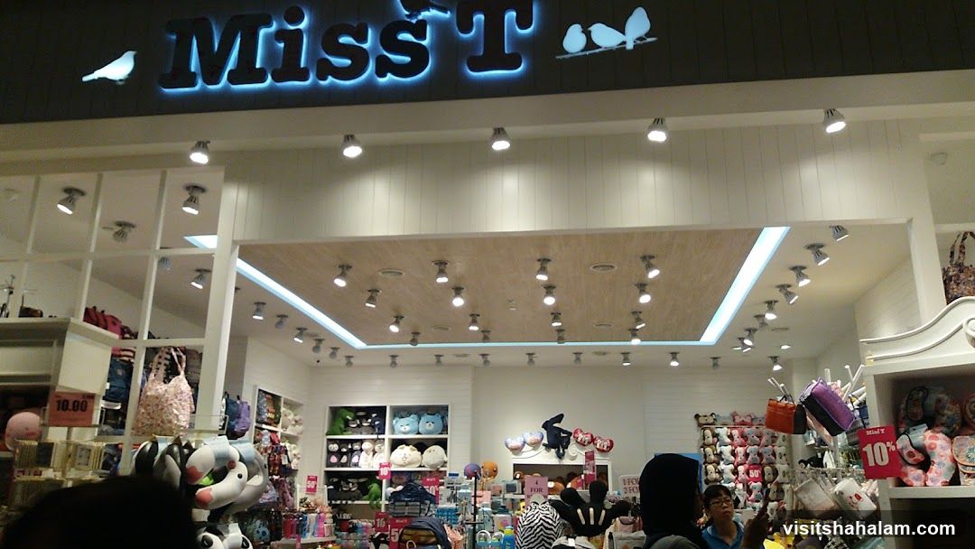 Miss T Storefront