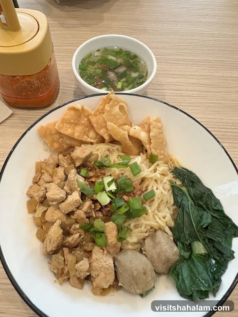 Chicken Noodles with Meatballs
