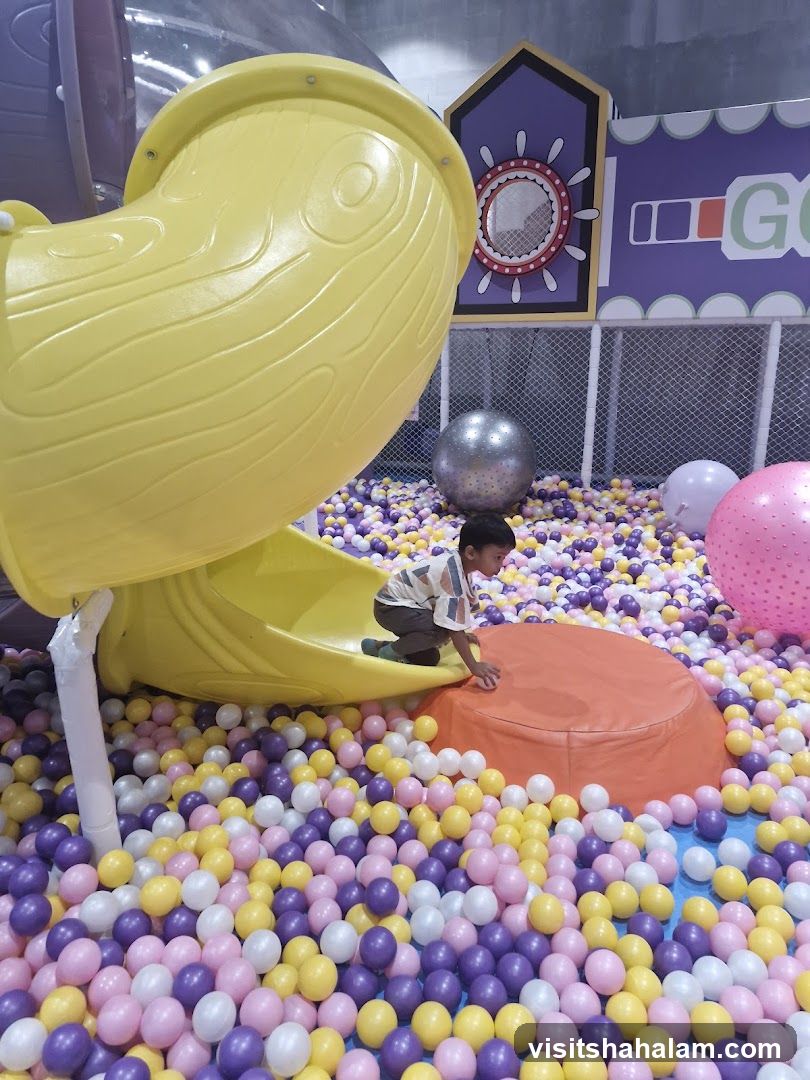 Indoor Playground Ball Pit