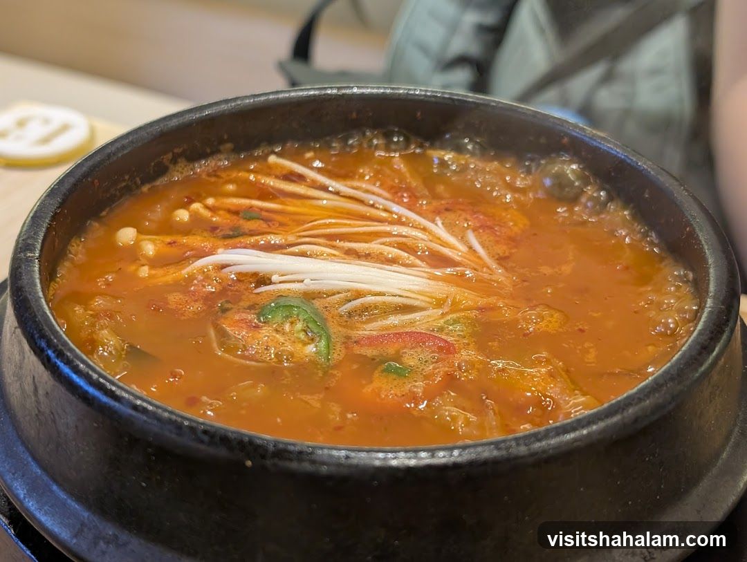 Kimchi Stew