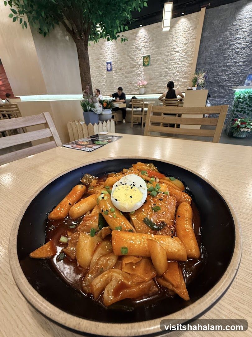 Tteokbokki with Egg