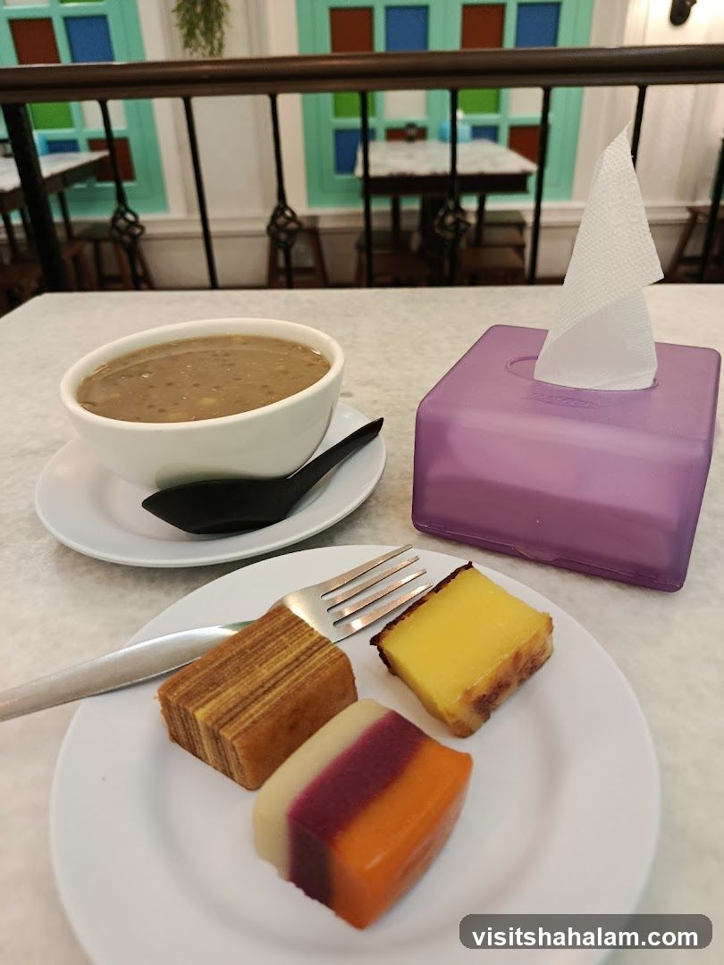 Nyonya Colors