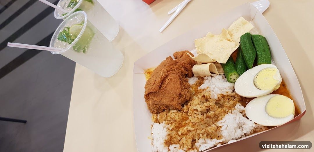Fried Chicken Rice Meal with Drinks