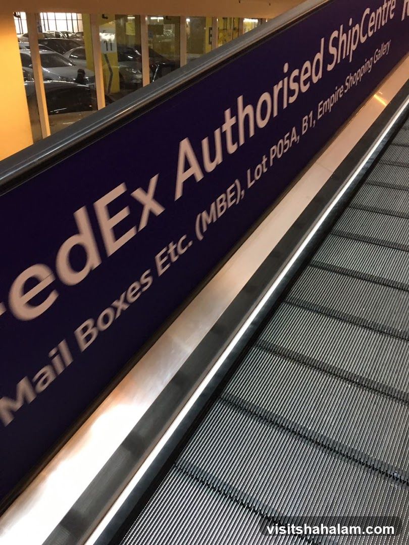 FedEx Authorized Ship Centre Sign