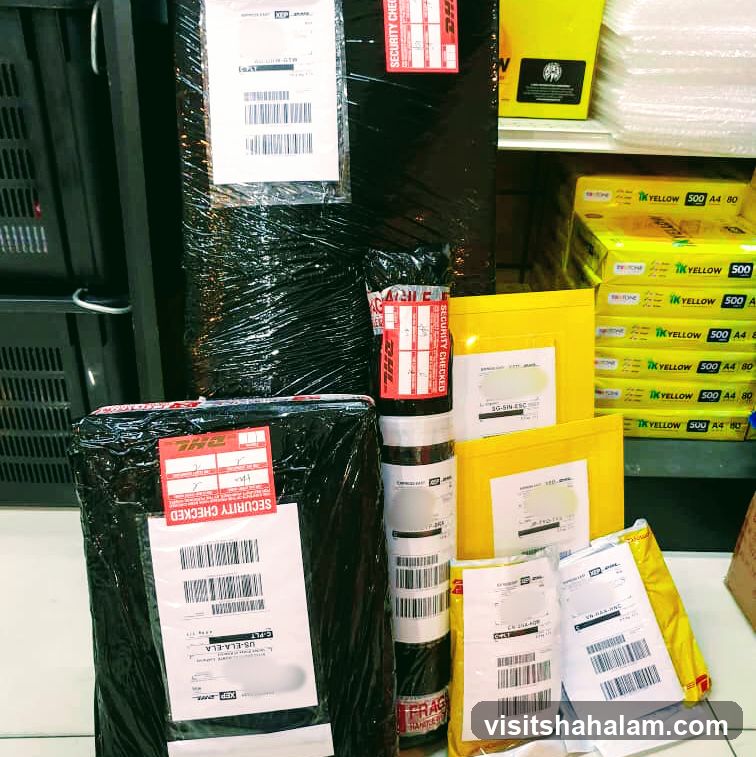 Packages and Shipping Supplies