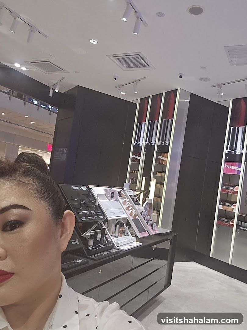 Cosmetics display