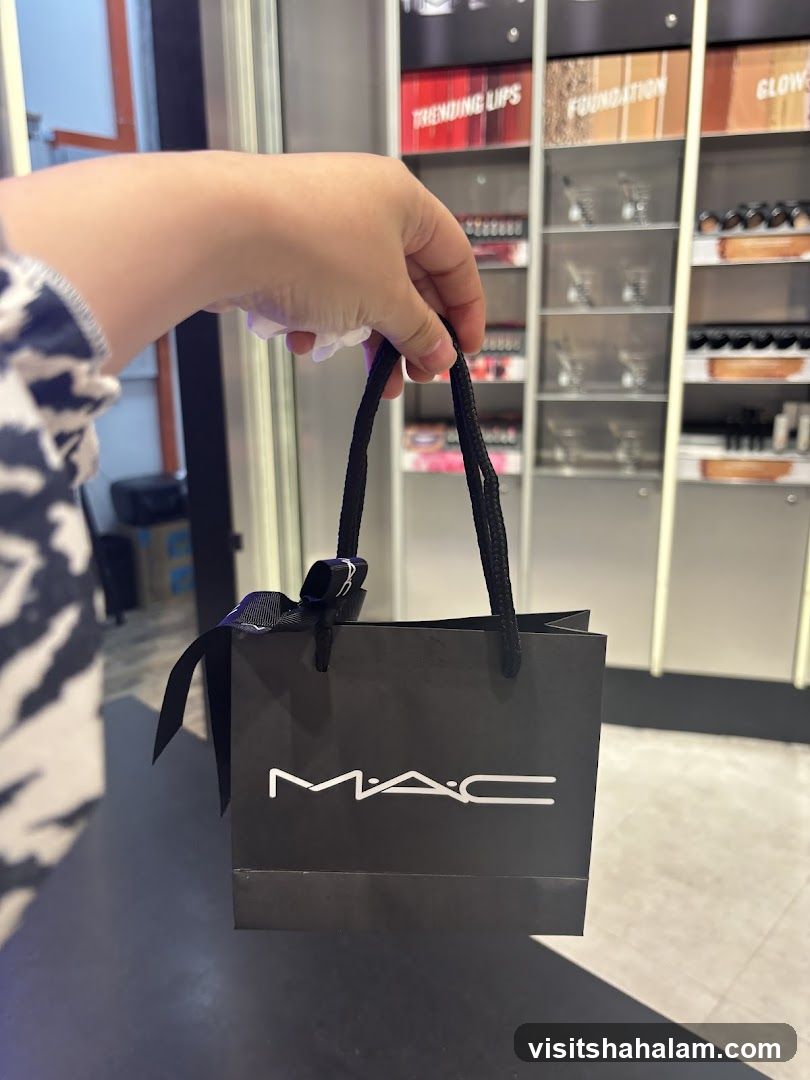 MAC Shopping Bag