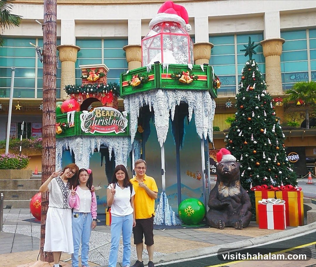 Christmas Display with Family