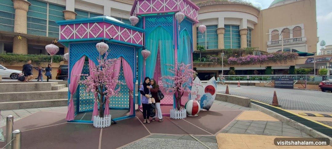 Decorative Display with People and Building